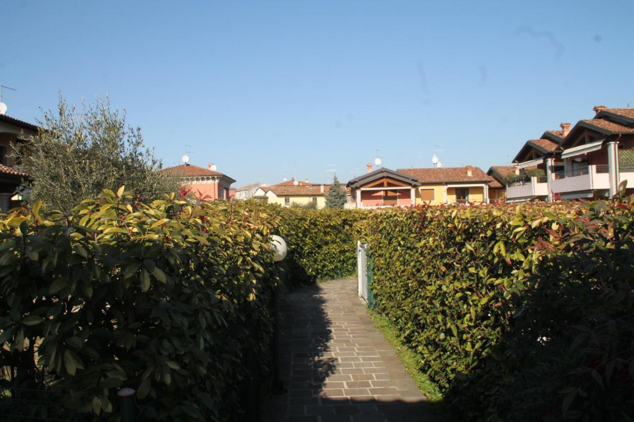 Casa Vacanze Da Riki Appartamento 1 Peschiera del Garda Luaran gambar