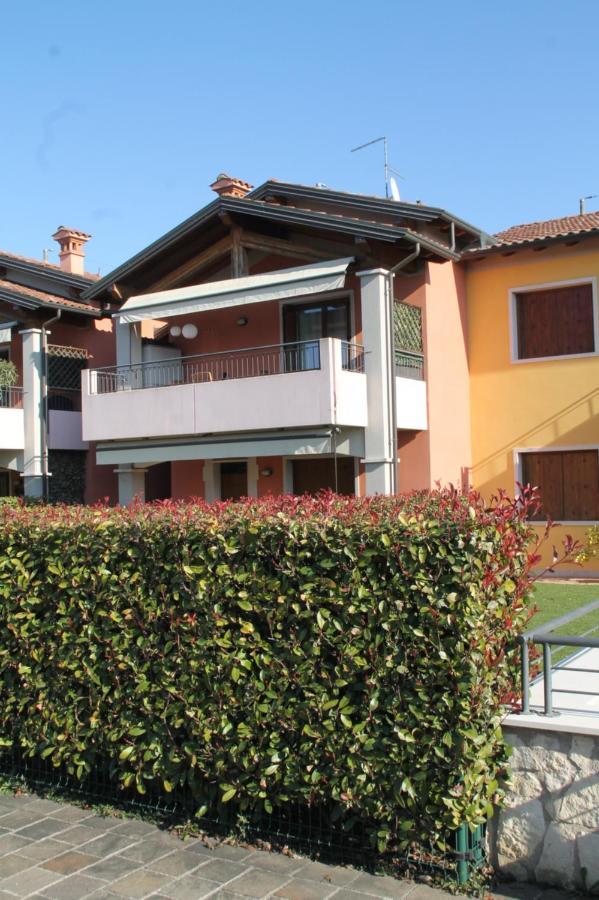 Casa Vacanze Da Riki Appartamento 1 Peschiera del Garda Luaran gambar