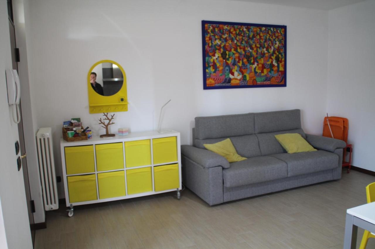 Casa Vacanze Da Riki Appartamento 1 Peschiera del Garda Luaran gambar