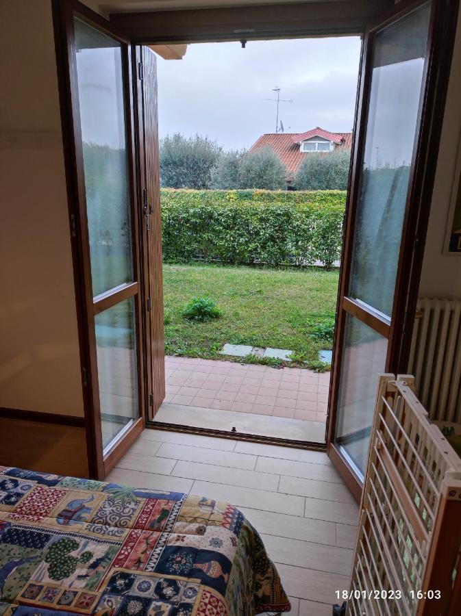 Casa Vacanze Da Riki Appartamento 1 Peschiera del Garda Luaran gambar