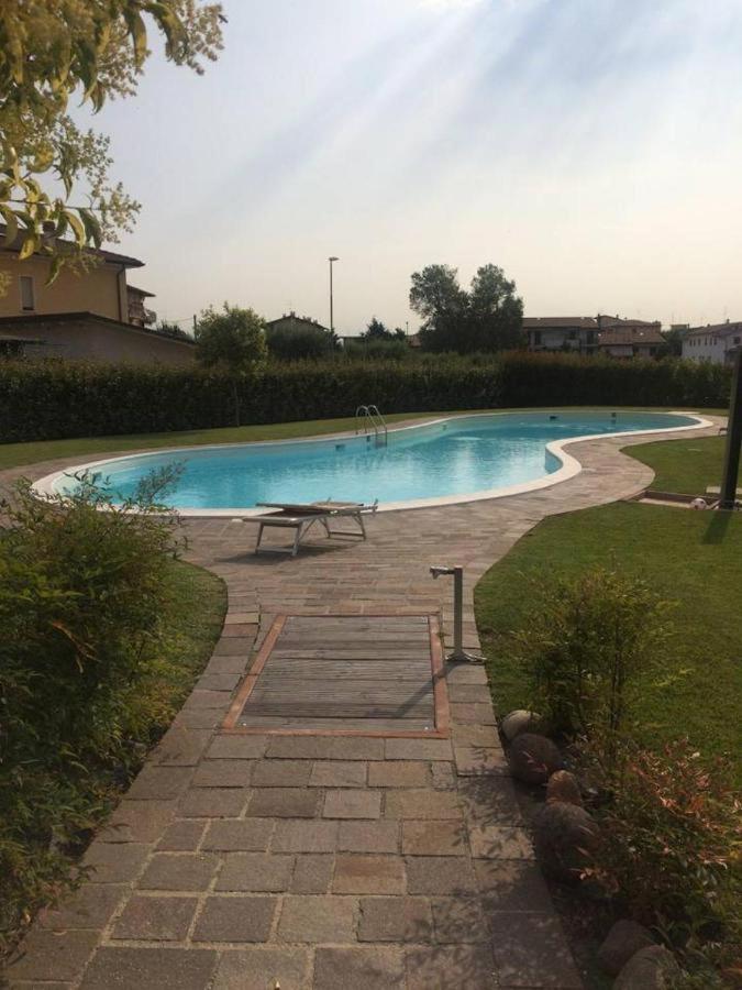 Casa Vacanze Da Riki Appartamento 1 Peschiera del Garda Luaran gambar
